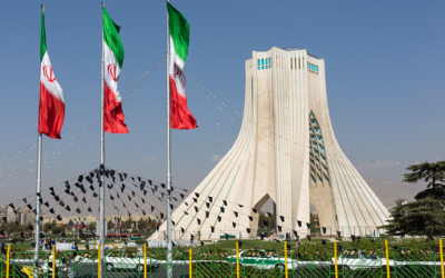 إسرائيل تؤكد شنها هجوما ضد إيران وانفجارات في طهران