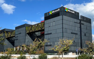 مايكروسوفت تواجه انتقادات حادة بعد تهديدها لباحث أمني بالملاحقة الجنائية