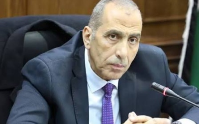 اليسَ منكم رجلٌ رشيد رقم (٢)